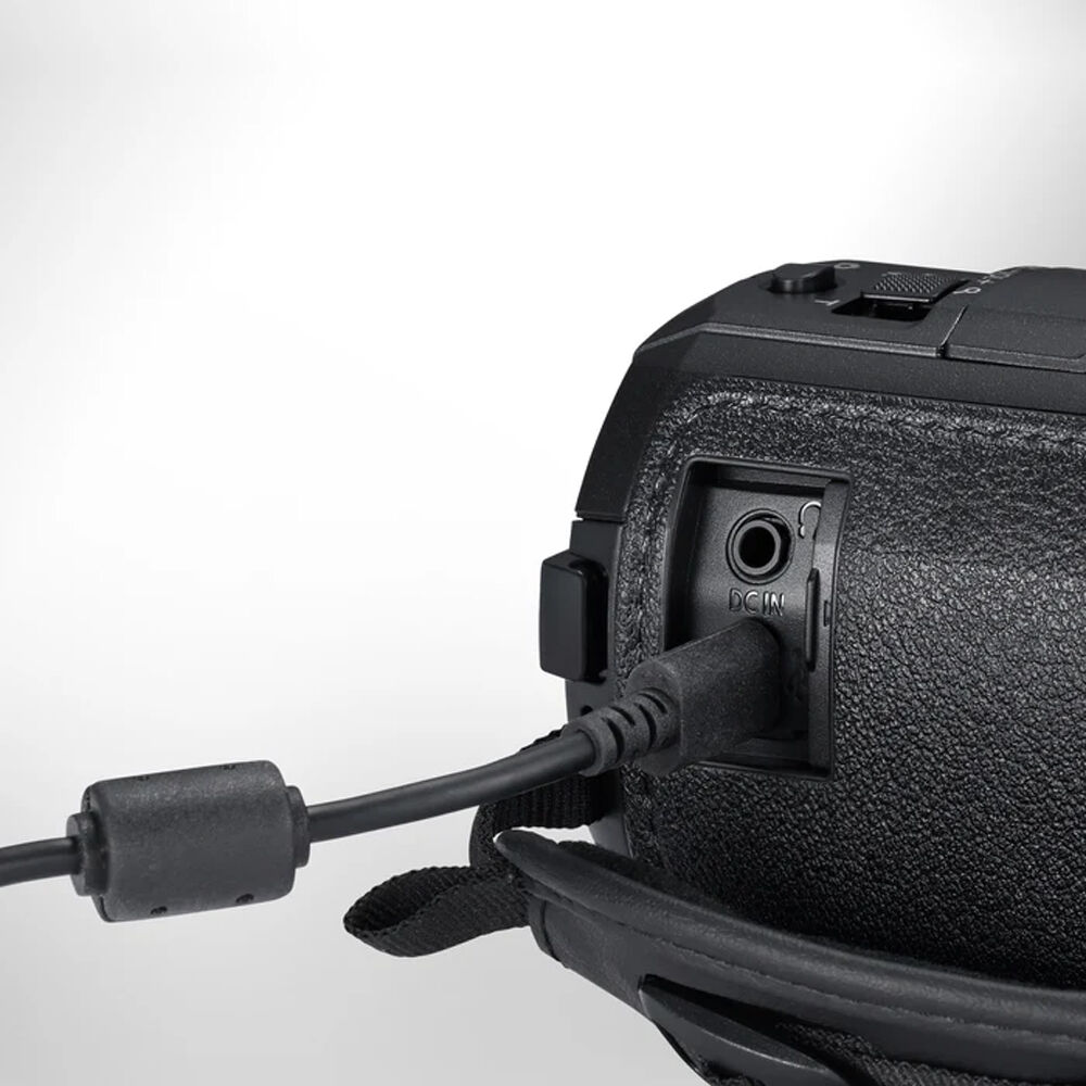 Panasonic HC-V900 Full HD Camcorder