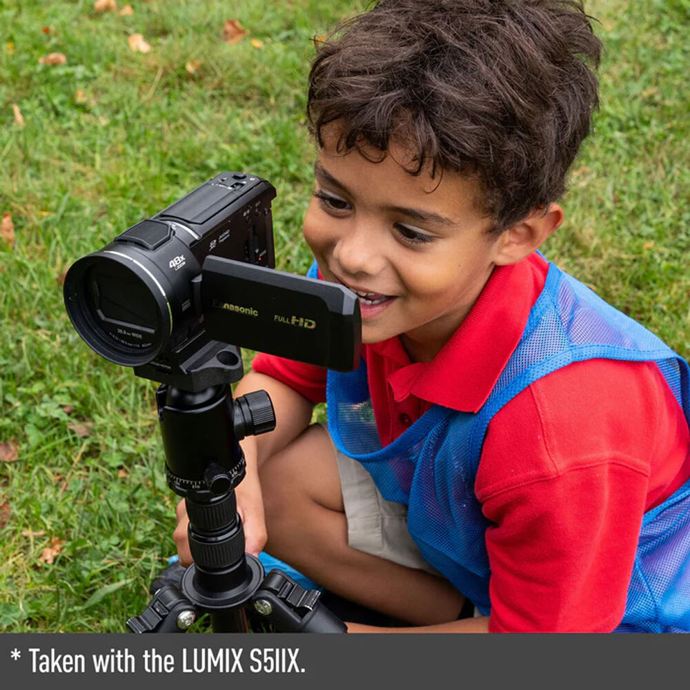 Panasonic HC-V900 Full HD Camcorder