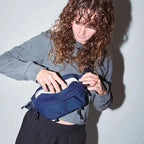 Moment Everything Sling 2L (Navy)