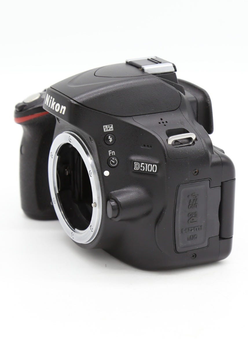 Used Nikon D5100 Body Only S/N: 8060106