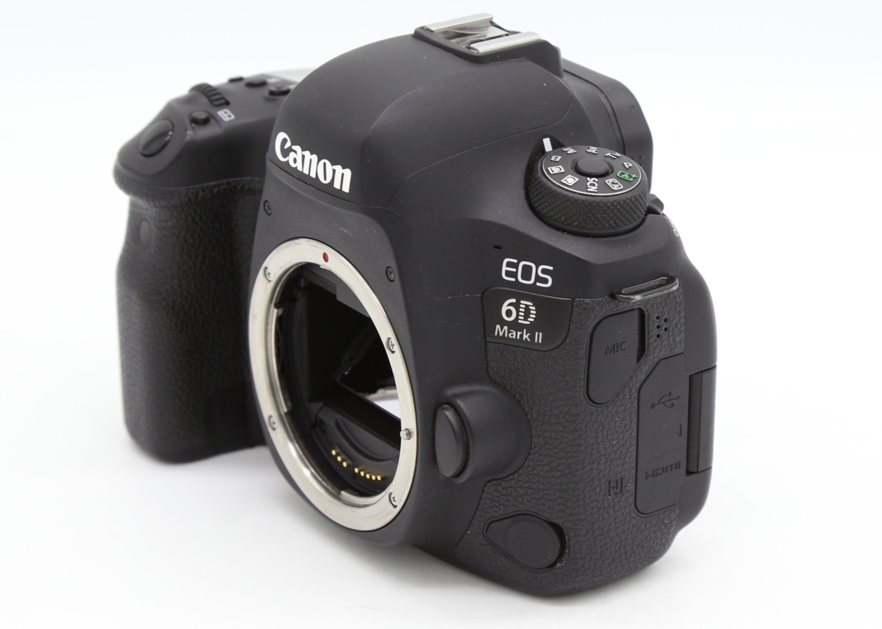 Used Canon 6D Mark II Body w/ EF 24-105mm f/4L IS USM Kit SN:453053002560