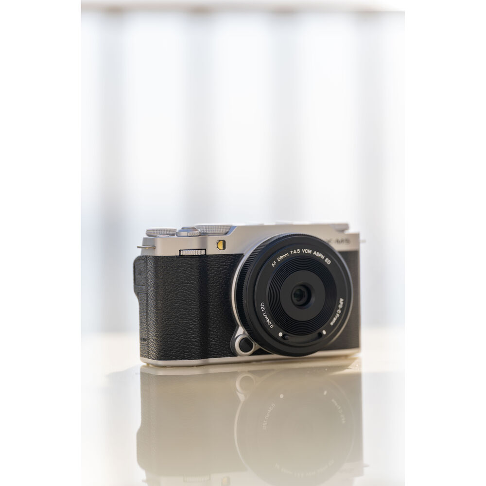 Viltrox AF 28mm f/4.5 APS-C Lens - Fujifilm X-Mount 