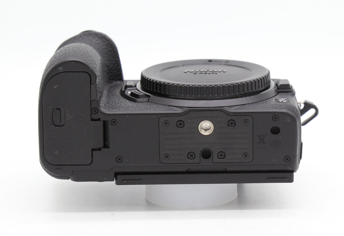Used Nikon Z7 II Body Only. (Shutter Count: 1854) SN: 7402145