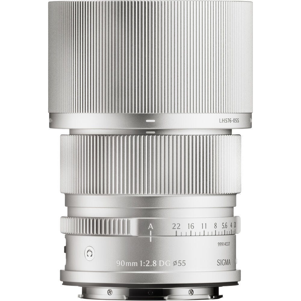 Open Box Sigma 90mm f/2.8 DG Contemporary Lens - L-Mount Silver
