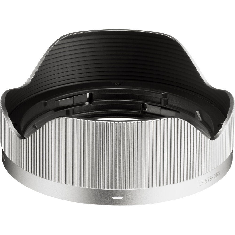 Open Box  Sigma 17mm f/4 DG Contemporary Lens L-Mount Silver