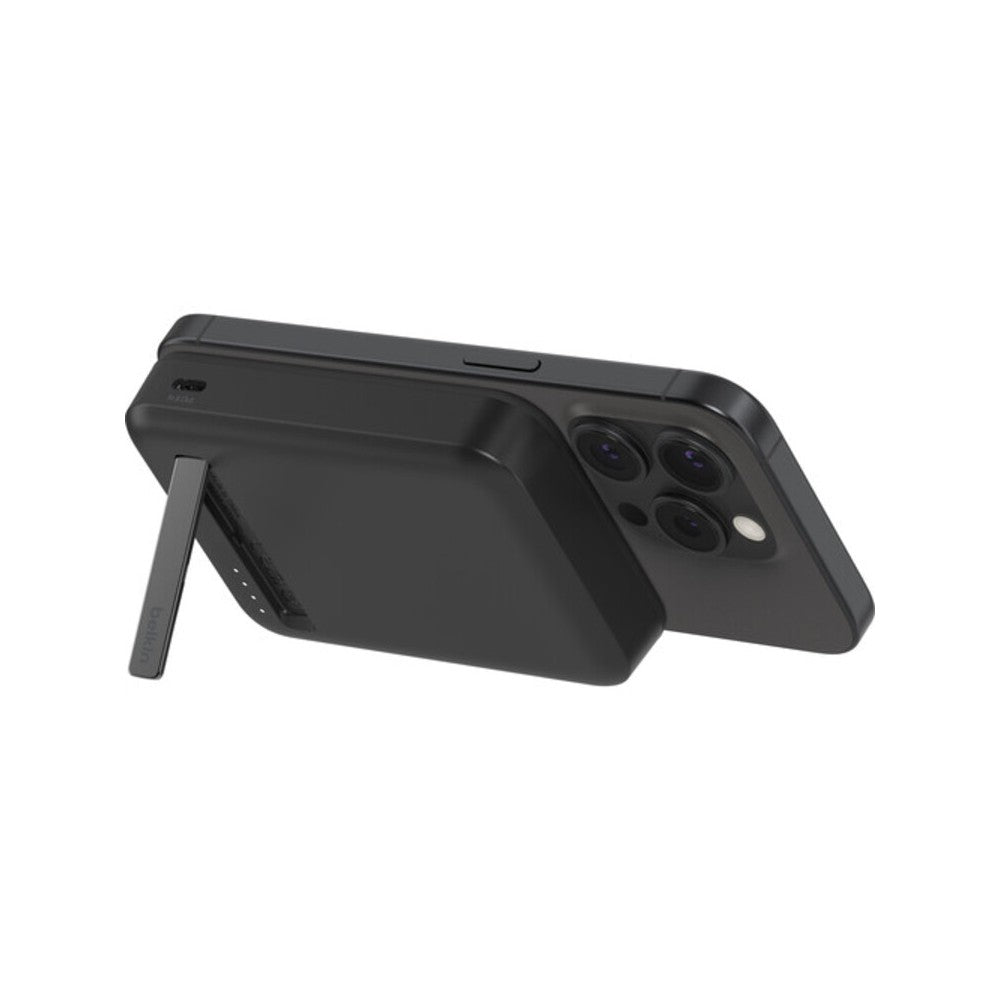 Belkin BoostCharge Pro 8K mAh Magnetic Power Bank with Qi2 (Black)