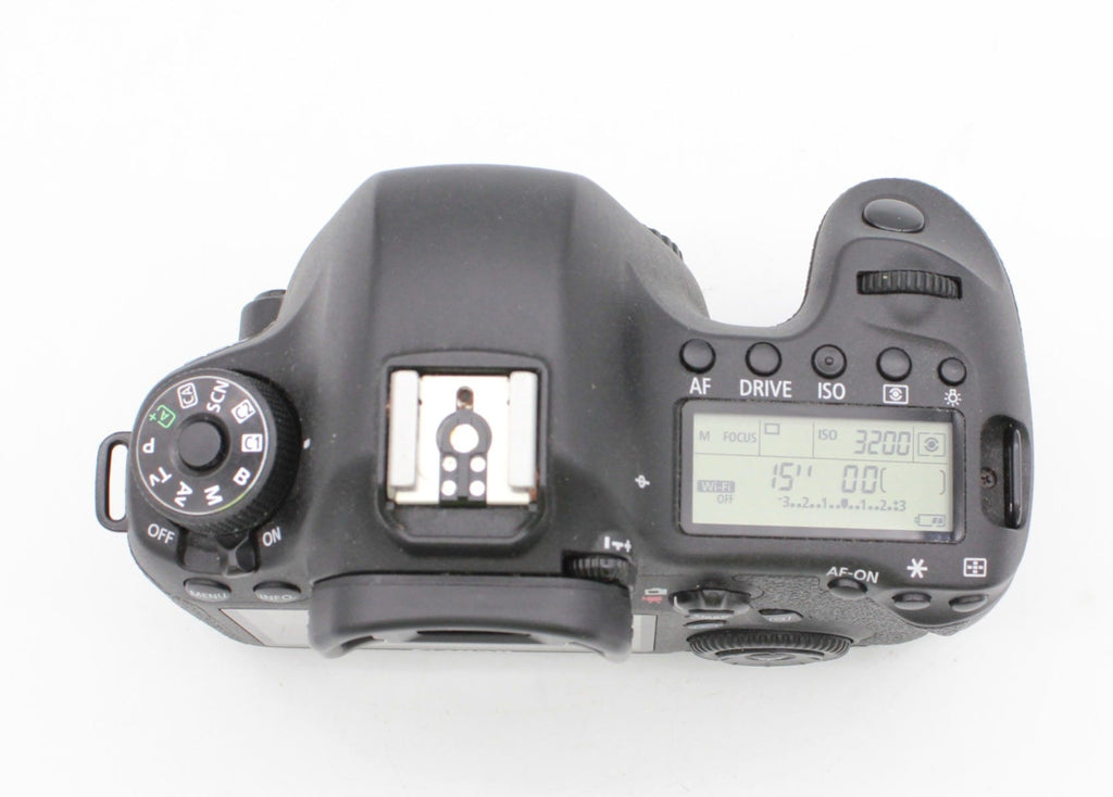 Used Canon EOS 6D Body with EF 24-105mm Zoom Kit S/N 235020000862