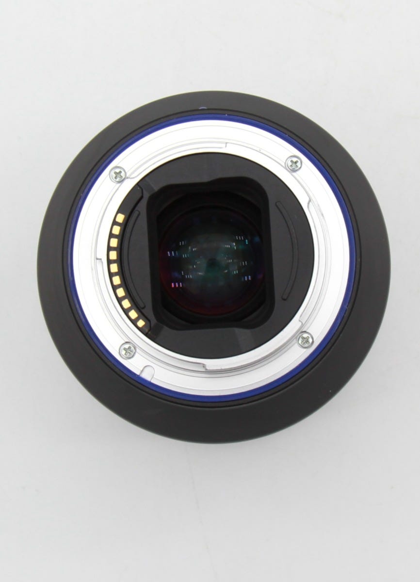 Used Zeiss Batis 40mm f2 CF (SONY) S/N: 60147451
