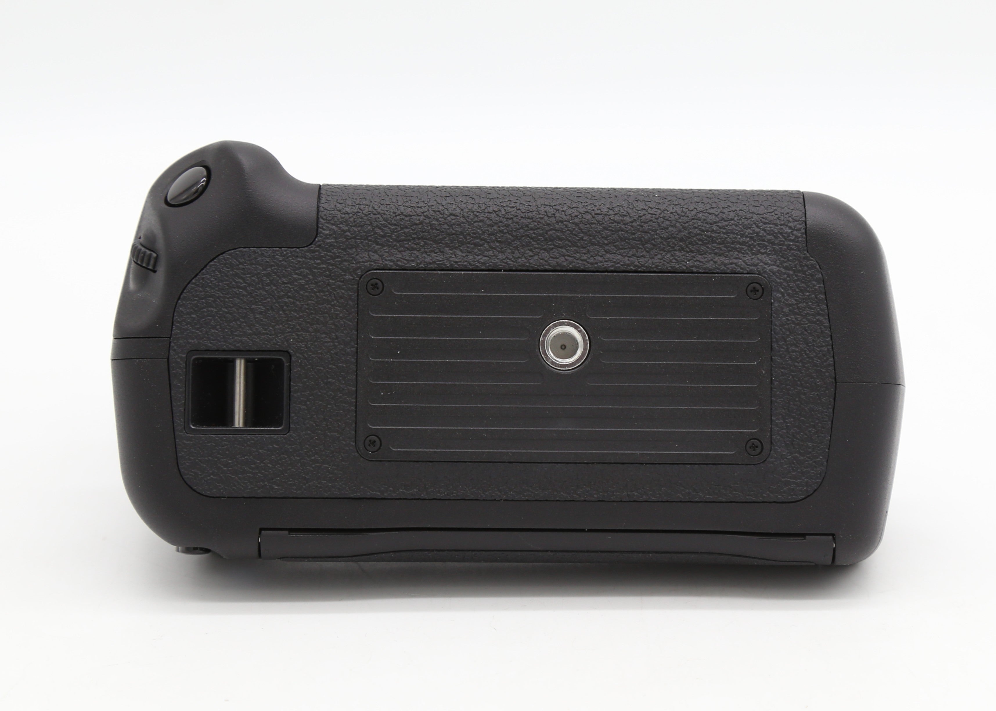 Used Canon BG-E6 Battery Grip and BGM-E6 for AA Batts for Canon 5D Mark II