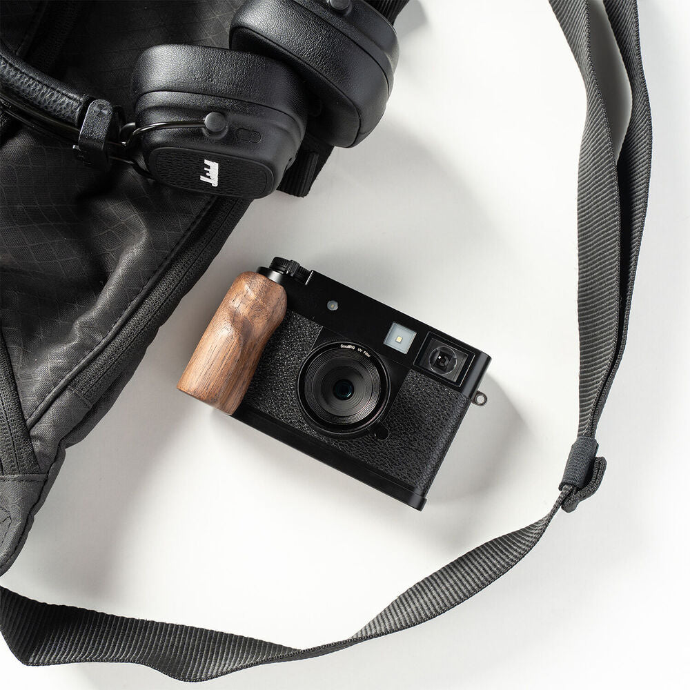 SmallRig L-Shaped Mount Plate with Wooden Handle for FUJIFILM X half (Black) 5224