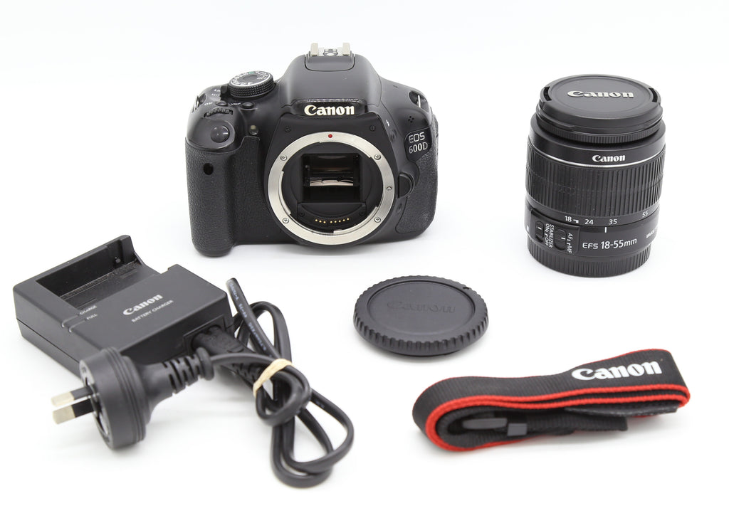 Used Canon 600D w EF-S 18-55mm f/3.5-5.6 IS Kit S/N145036001353