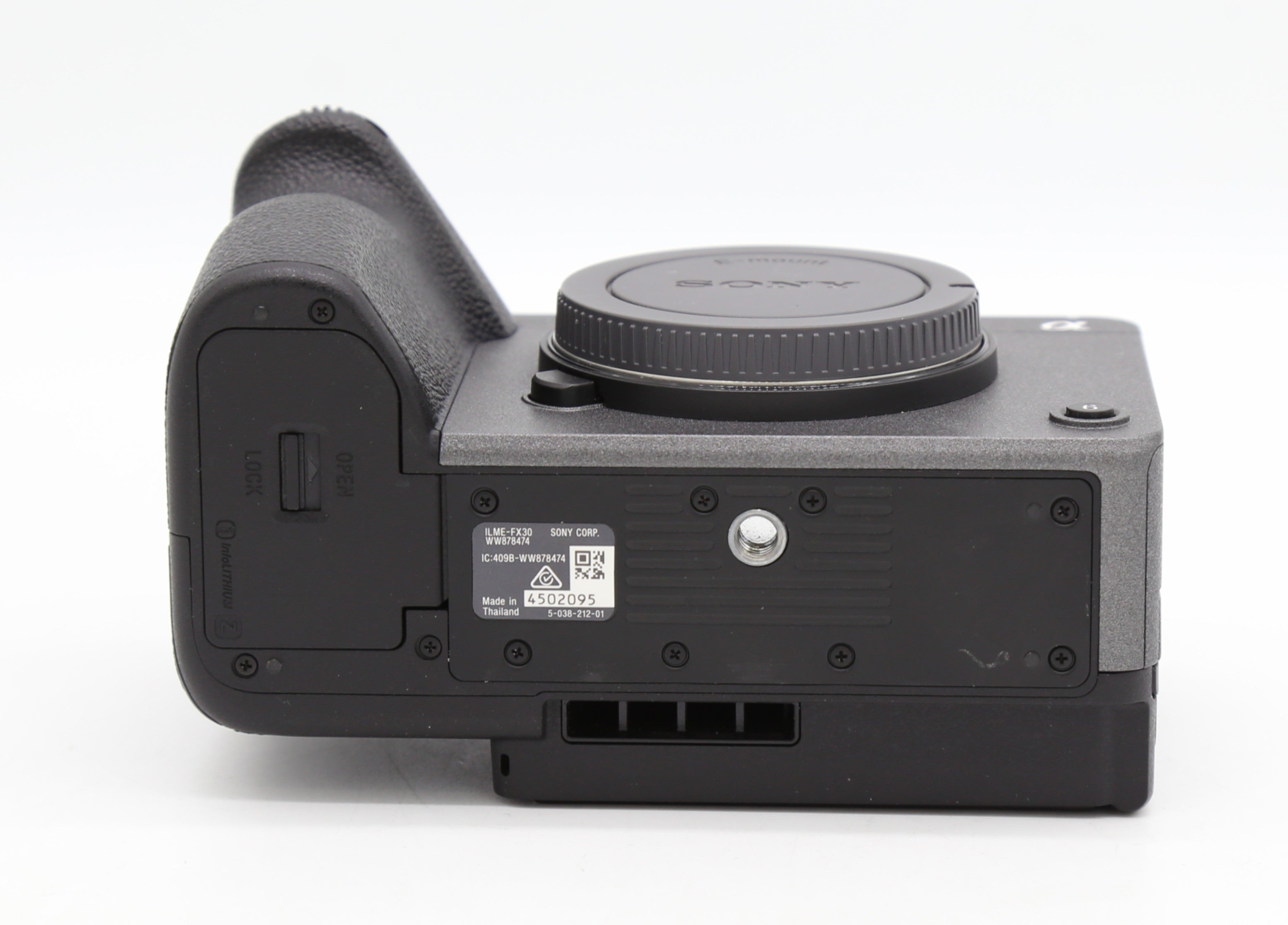 Used Sony FX30 with XLR handle S/N: 4502095