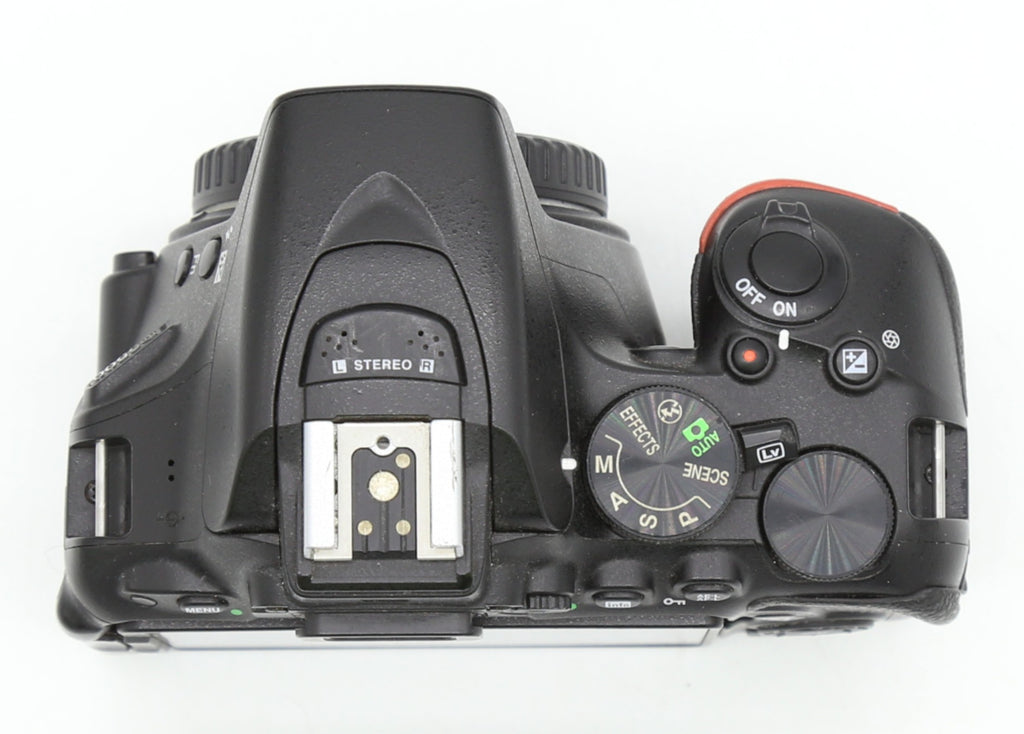 Used Nikon D5500 Body Only S/N: 7121702