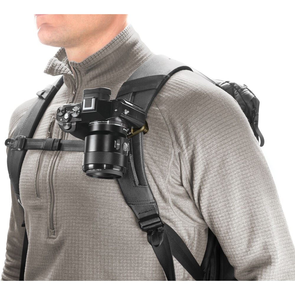 Peak Design Capture Camera Clip v3 - Kelp - with Standard plate