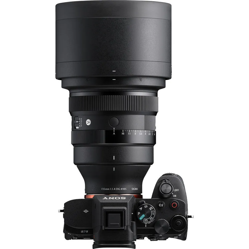 Open Box Sigma 135mm f/1.4 DG Art Lens - Sony E-Mount
