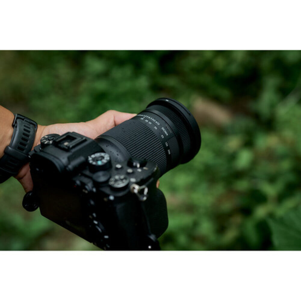 Sigma 20-200mm f/3.5-5.6 DG Contemporary Lens - Sony E-Mount