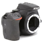 Used Nikon D5600 Body with AF-S DX 35mm F1.8G Lens S/N 88400137 / 3487616