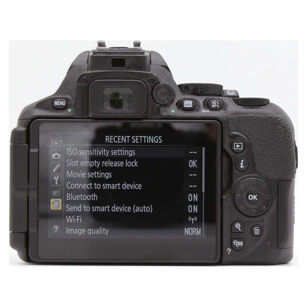 Used Nikon D5600 Body with AF-S DX 35mm F1.8G Lens S/N 88400137 / 3487616