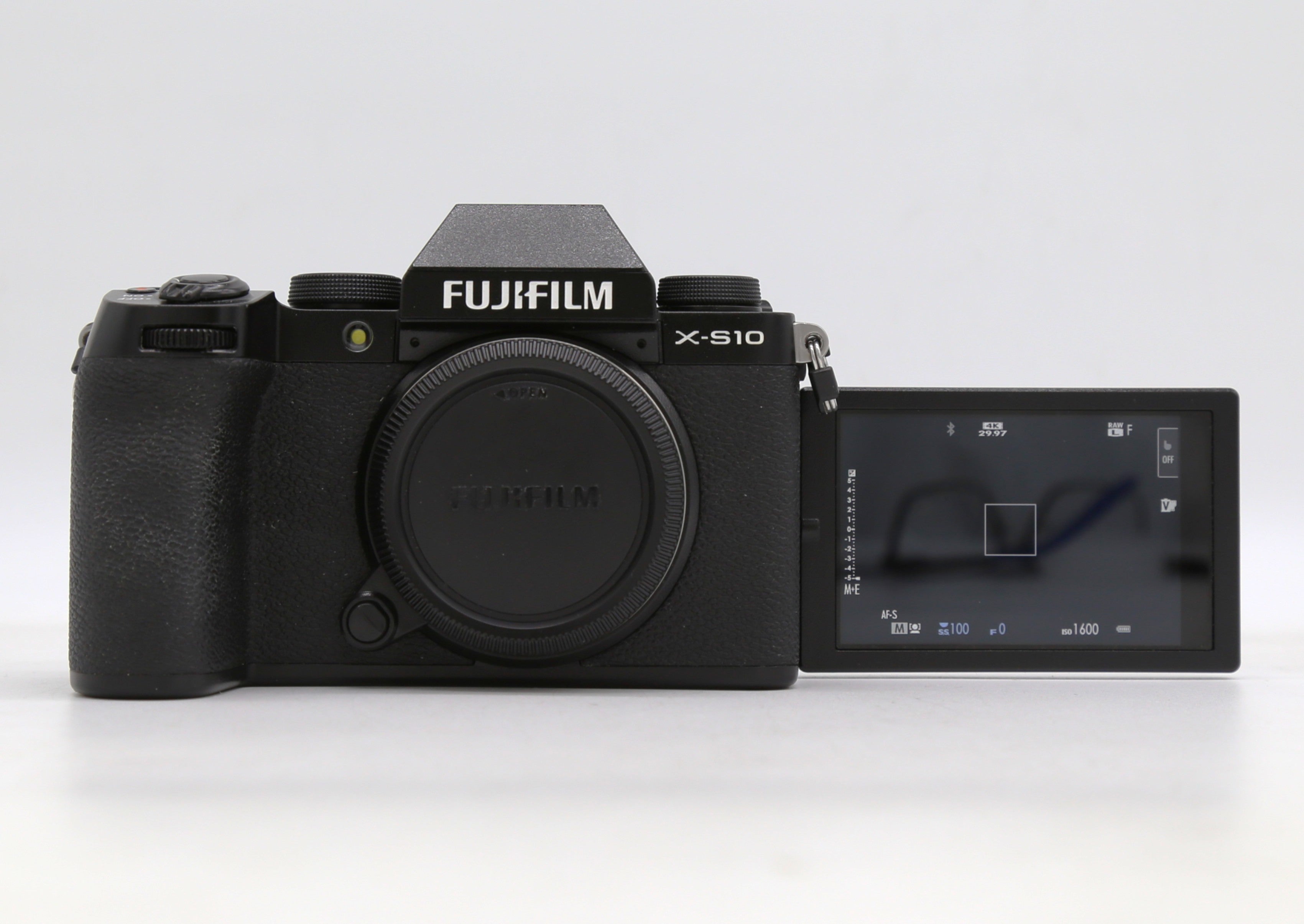 Used Fujifilm X-S10 Body Only S/N: 0D008528