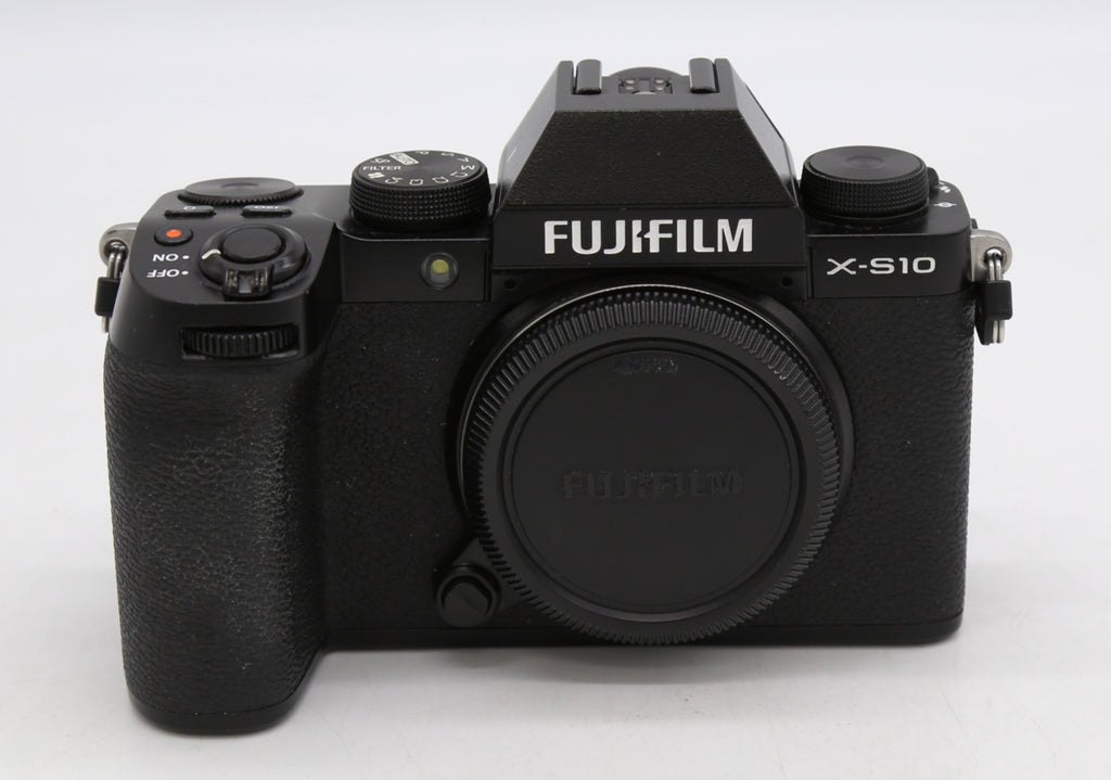 Used Fujifilm X-S10 Body Only S/N: 0D008528