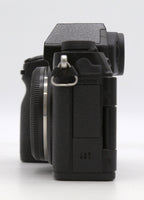 Used Fujifilm X-S10 Body Only S/N: 0D008528