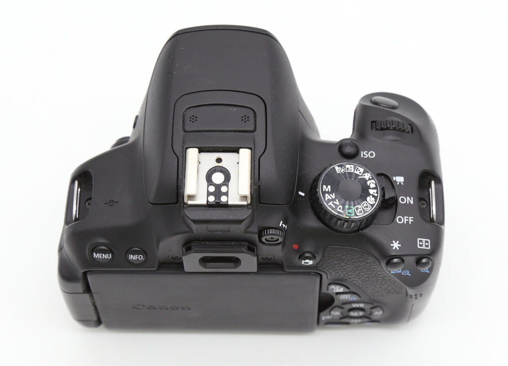 Used Canon EOS 650D Body Only  (Read) S/N 075053001011