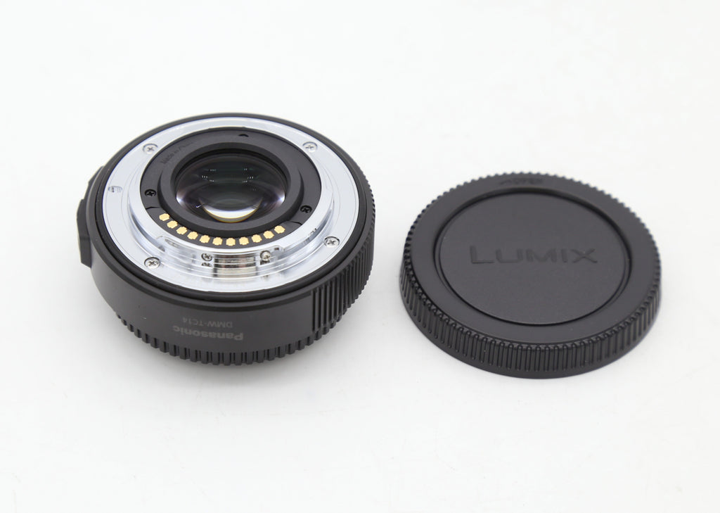 Used Panasonic Lumix Leica DG Elmarit 200mm f/2.8 Power OIS w. 1.4 Conv  S/N JF8CA101050