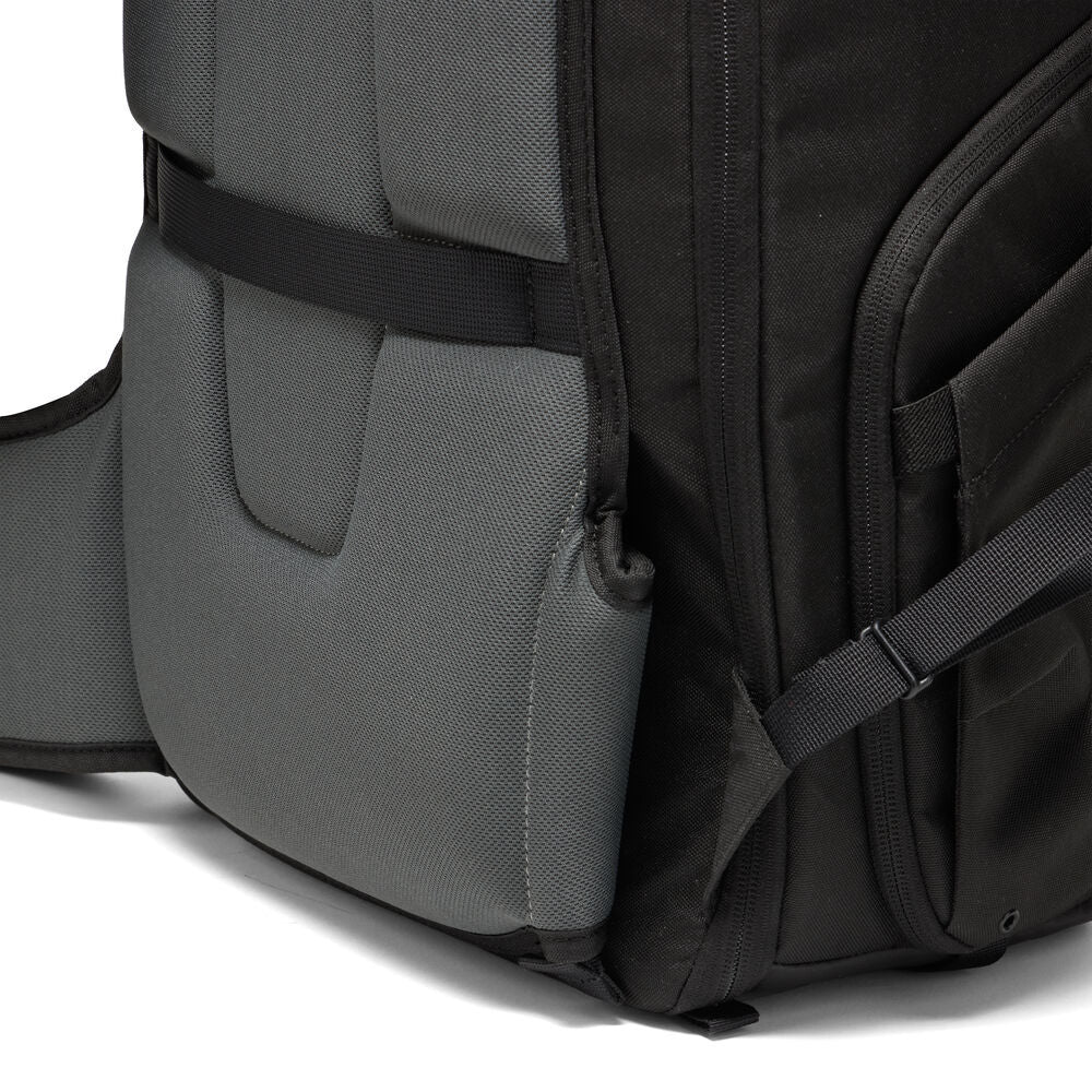 Lowepro Fastpack BP450 AW IV, 28L - Black