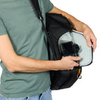 Lowepro Fastpack BP250 AW IV, 22L - Black