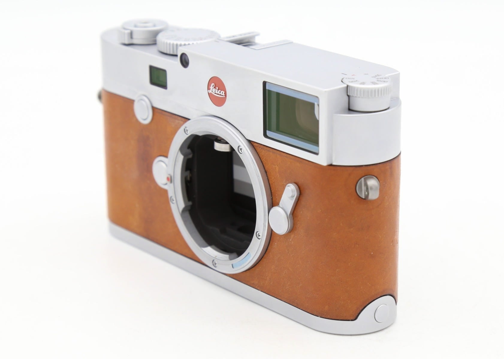 Used Leica M10 Silver Chrome Finish with Tan Leather SN 05190456