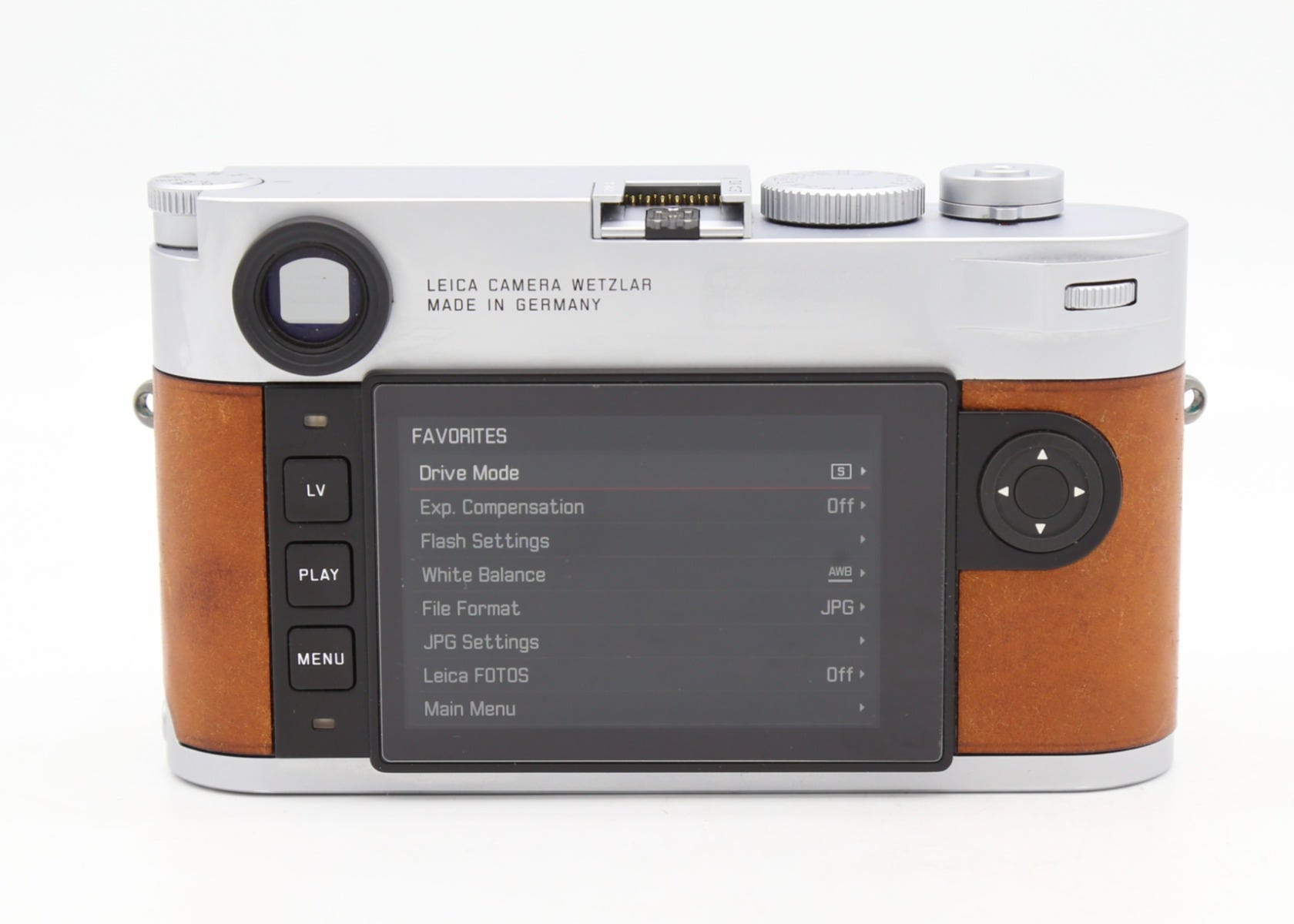 Used Leica M10 Silver Chrome Finish with Tan Leather SN 05190456
