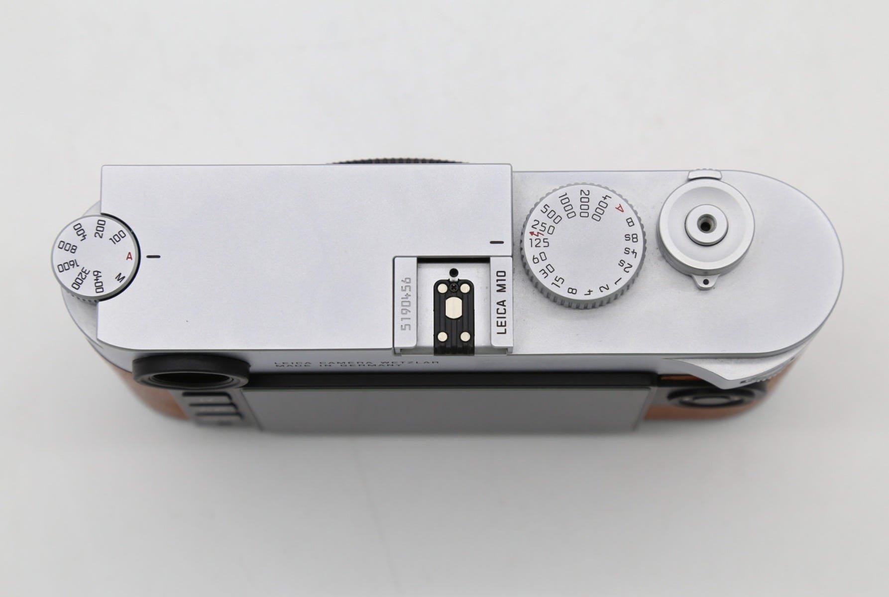 Used Leica M10 Silver Chrome Finish with Tan Leather SN 05190456