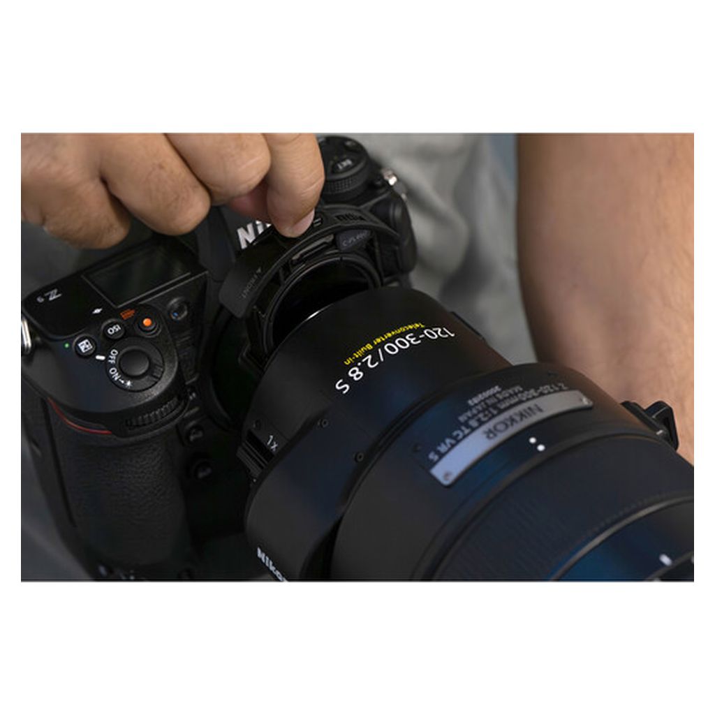 Nikon NIKKOR Z 120-300mm f/2.8 TC VR S