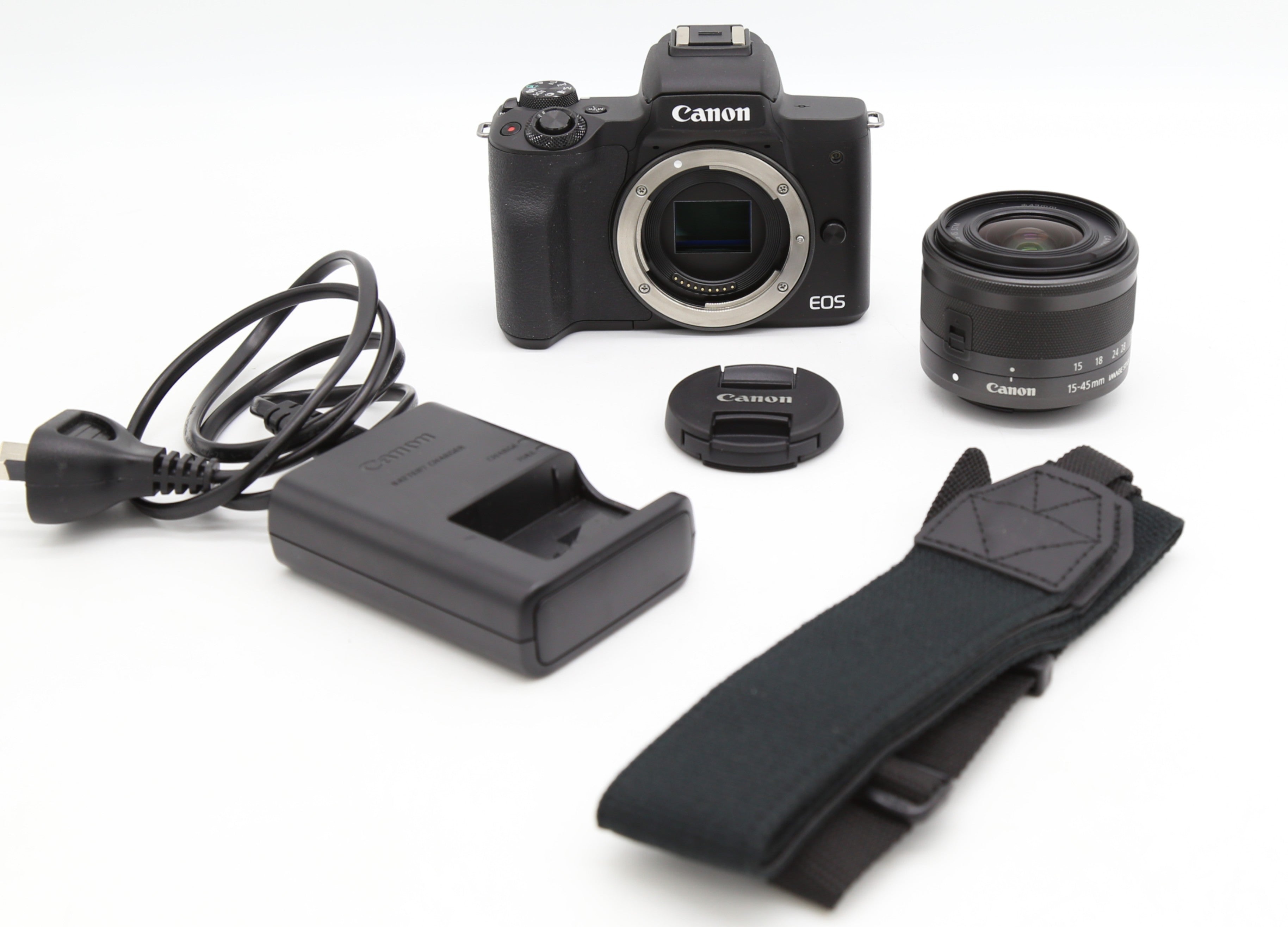 Used Canon EOS M50 w. 15-45mm Zoom  S/N - 705045002990 / 256208009257