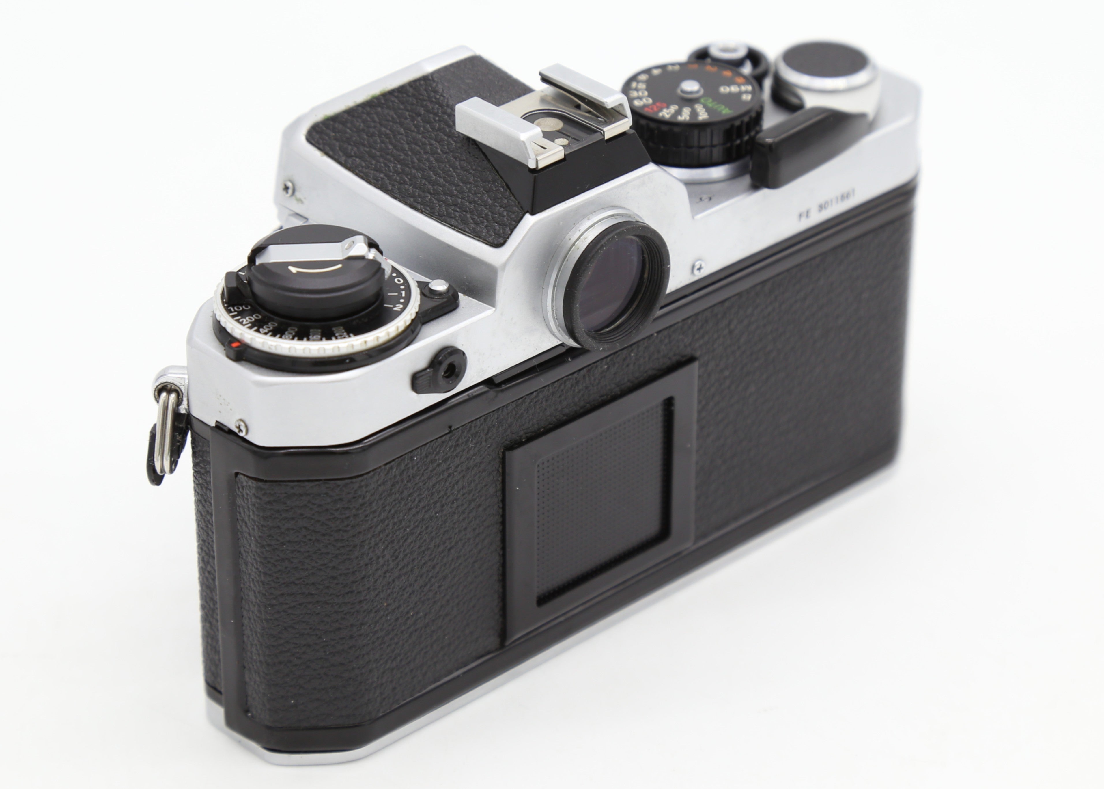 Used Nikon FE Silver Body only 35mm Film Camera  S/N 3011561 (Near-Mint)