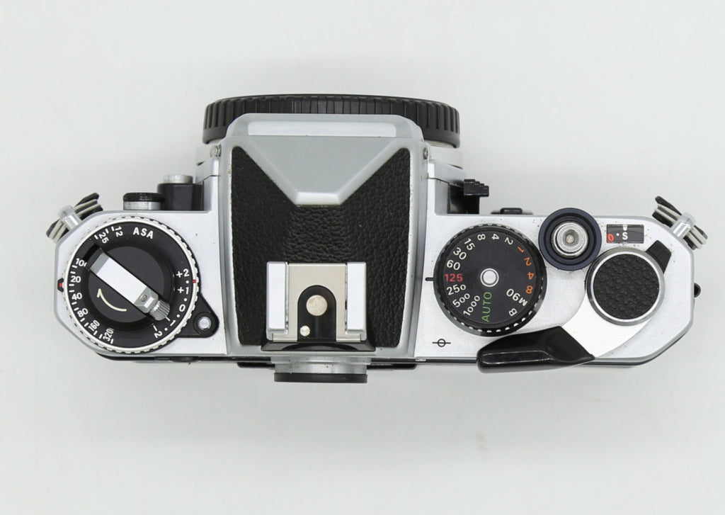 Used Nikon FE Silver Body only 35mm Film Camera  S/N 3011561 (Near-Mint)