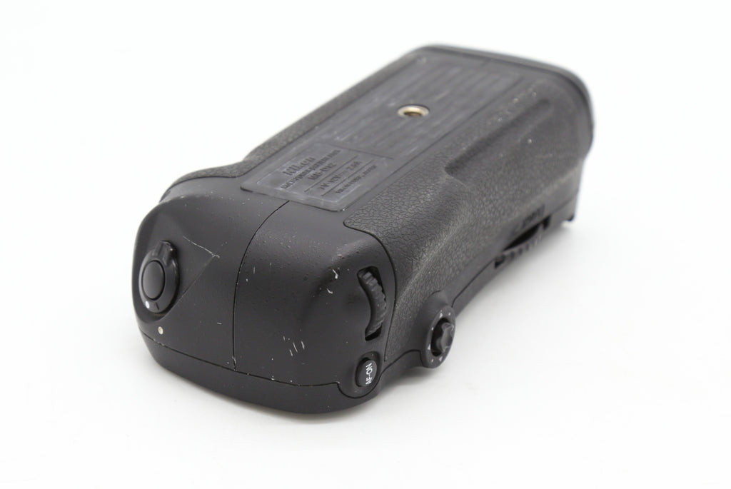 Used Nikon D800 Battery Grip MB-D12 (no battery) S/N 2056008