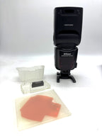 Used Nikon SB-900 Speedlight Flash with Accessories S/N 2140079