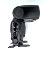 Used Nikon SB-900 Speedlight Flash with Accessories S/N 2140079