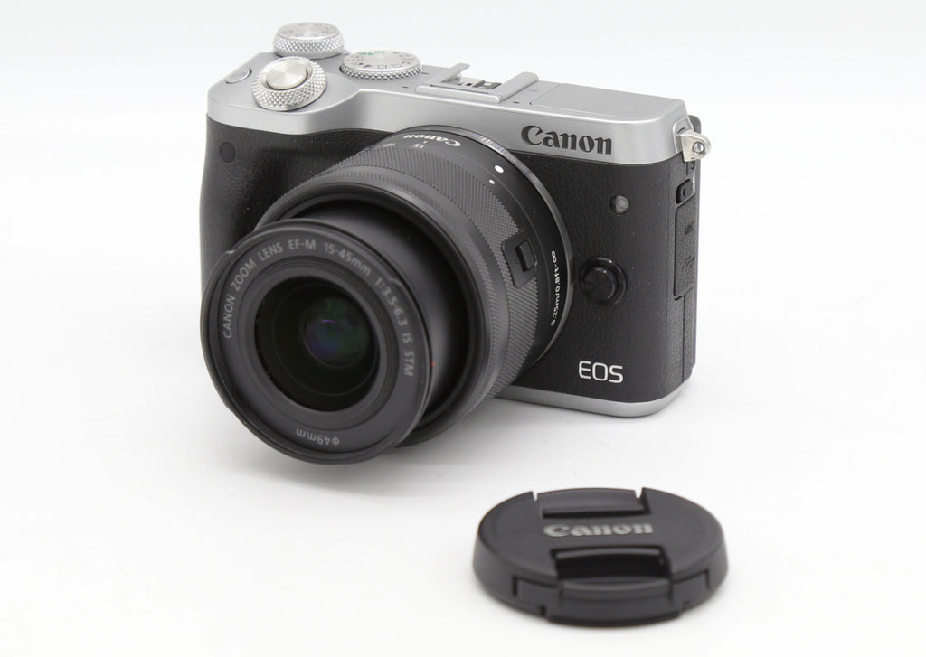 Used Canon EOS M6 w. 15-45mm S/N - 455051000650