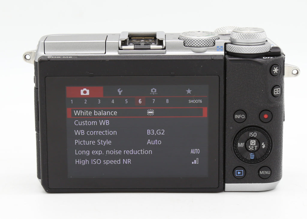 Used Canon EOS M6 w. 15-45mm S/N - 455051000650