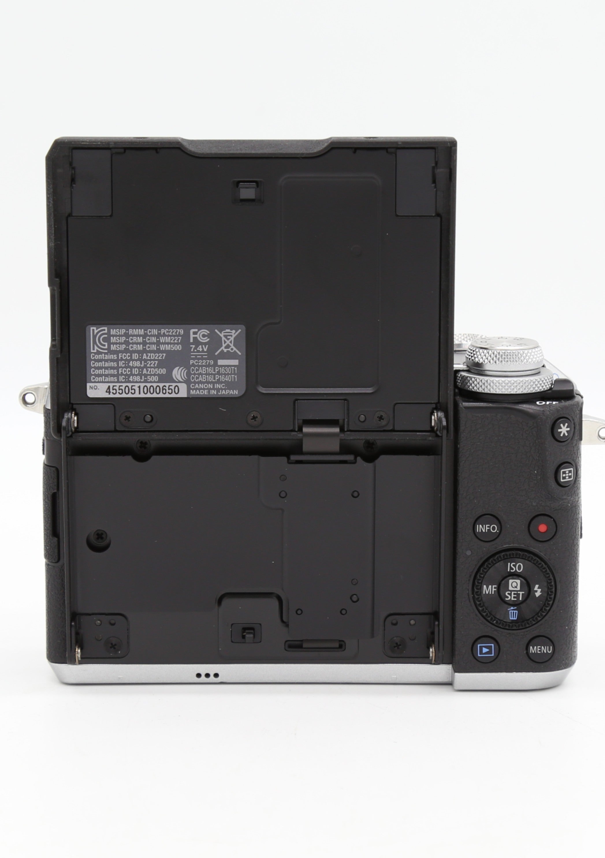 Used Canon EOS M6 w. 15-45mm S/N - 455051000650
