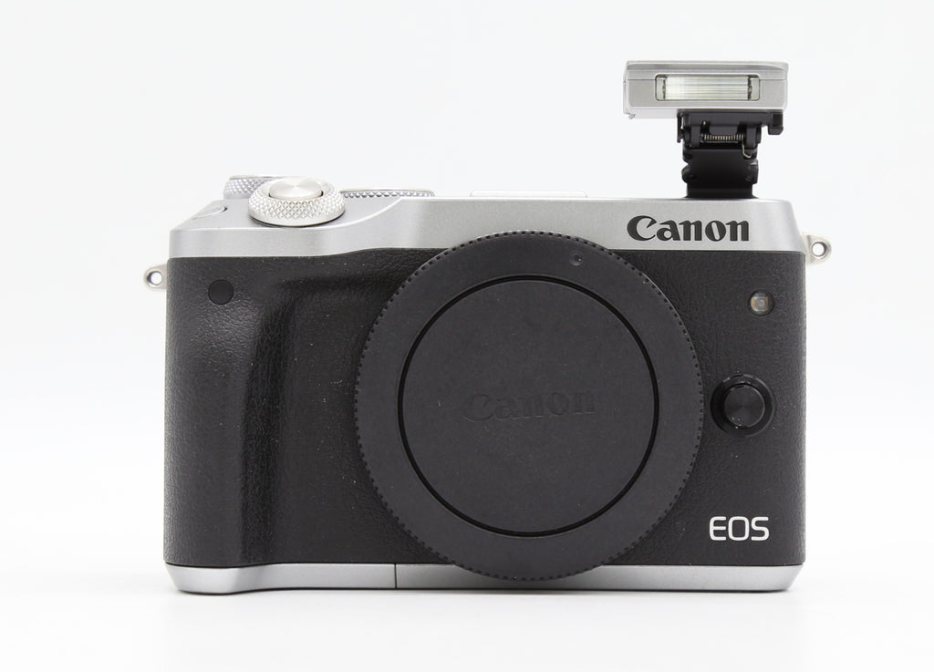 Used Canon EOS M6 w. 15-45mm S/N - 455051000650