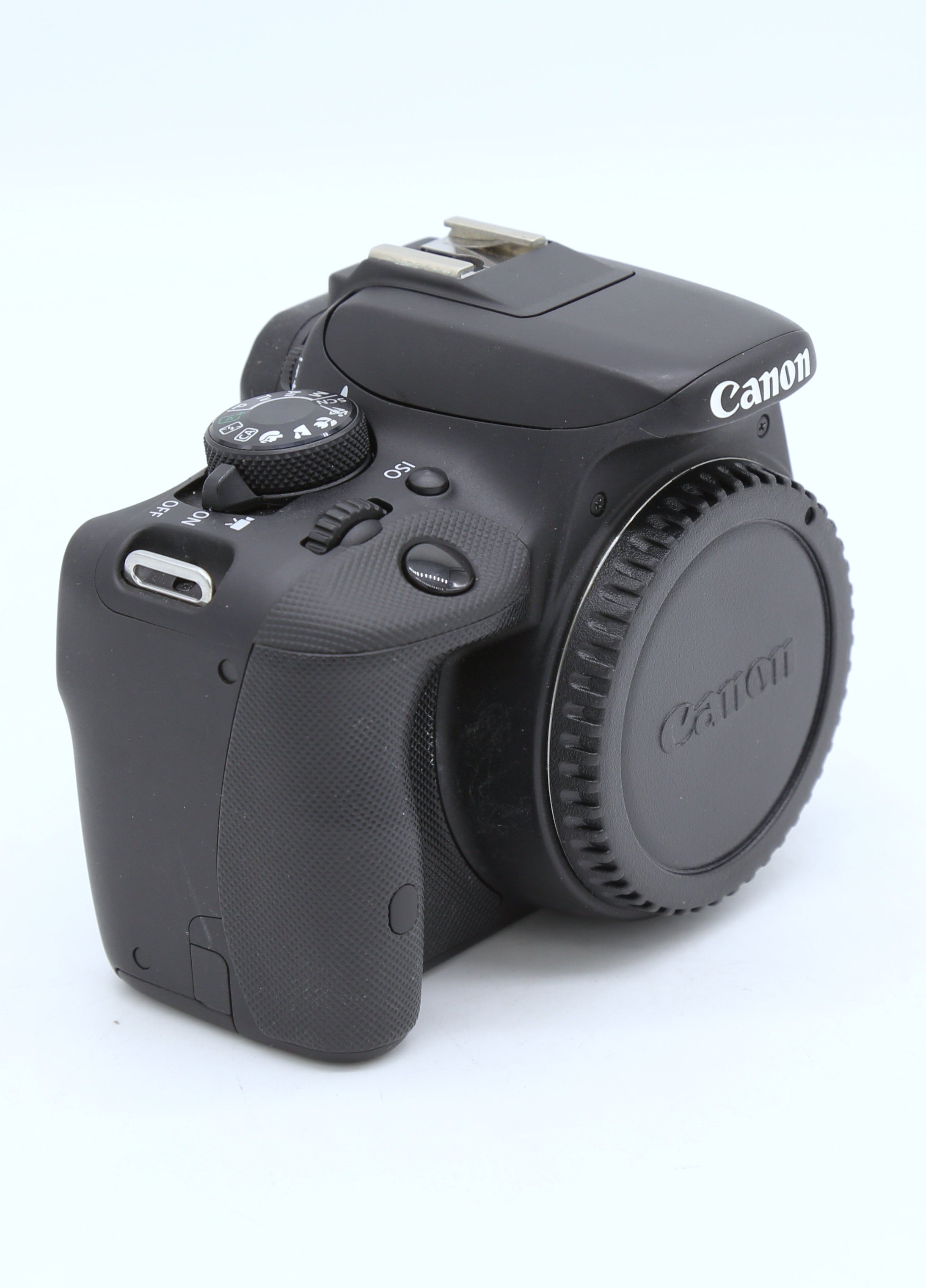 Used Canon EOS 100D with EF-S 18-55MM IS STM Kit SN: 118073019473