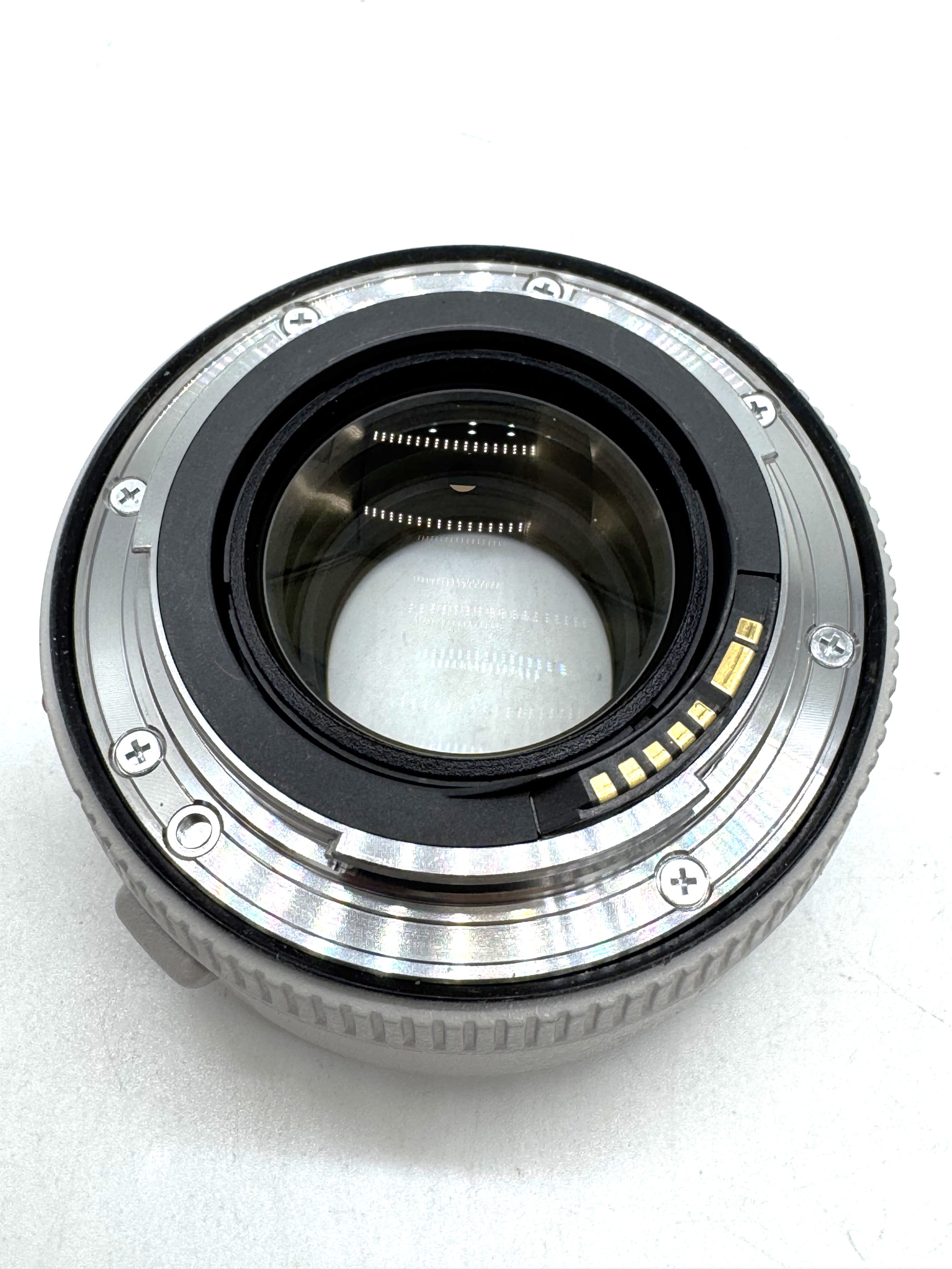 Used Canon EF 1.4x III Extender Lens S/N 1337000148