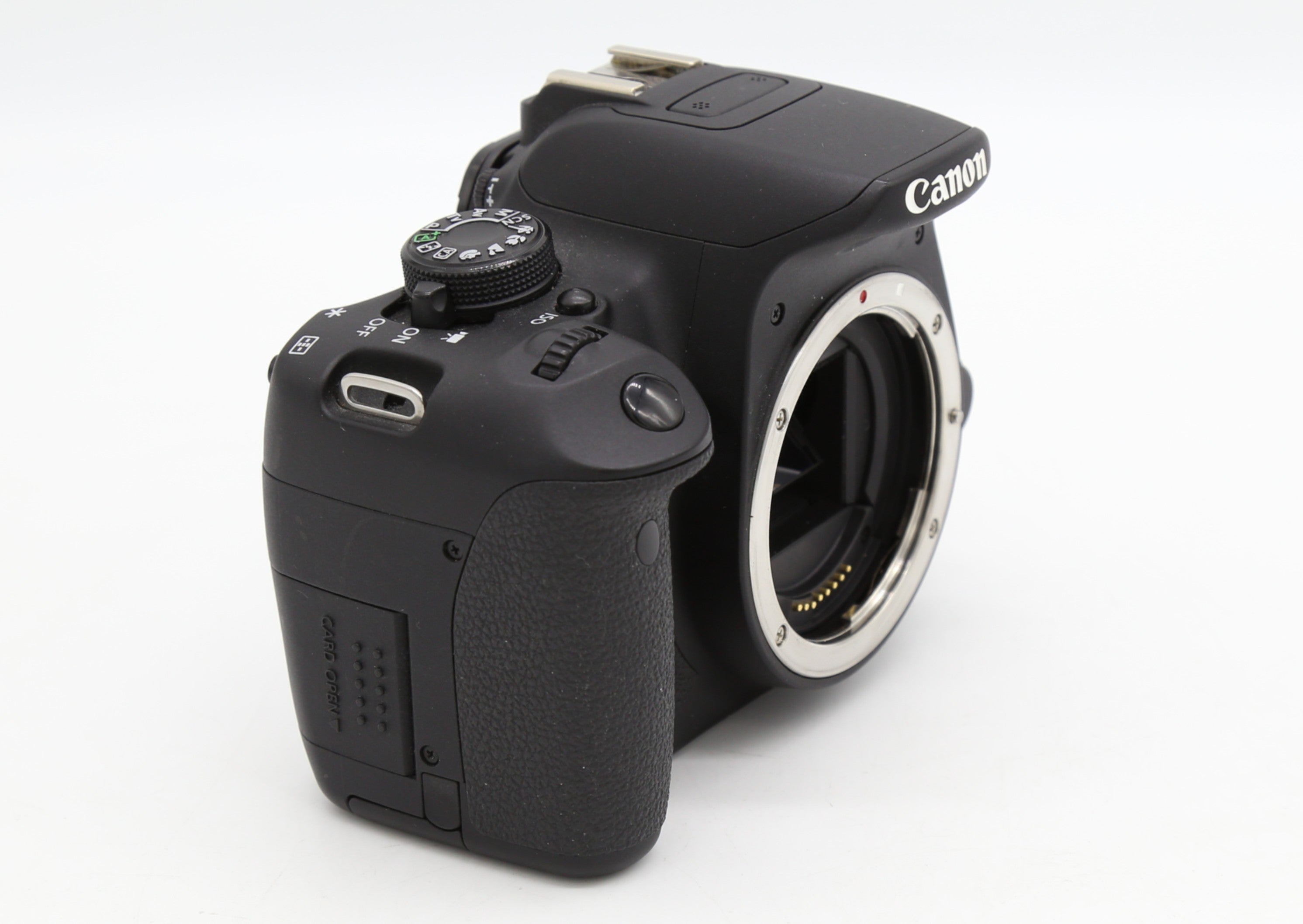 Used Canon EOS 700d w. 18-55mm S/N - 35031002369