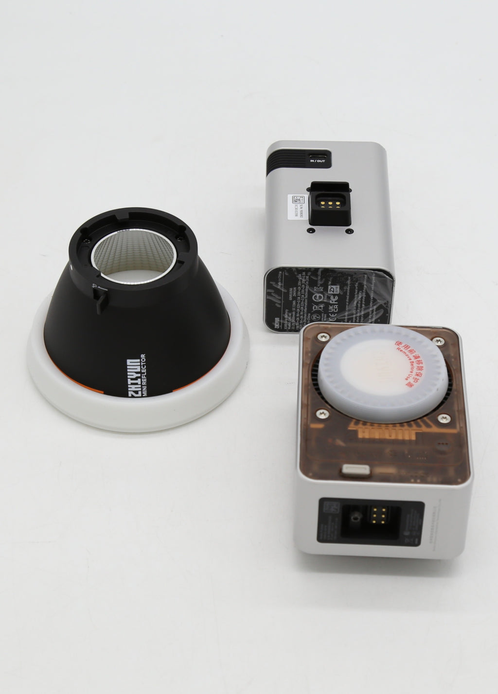 Used Zhiyun Molus X60 RGB COB Combo - Continuous Fill Video Lighting