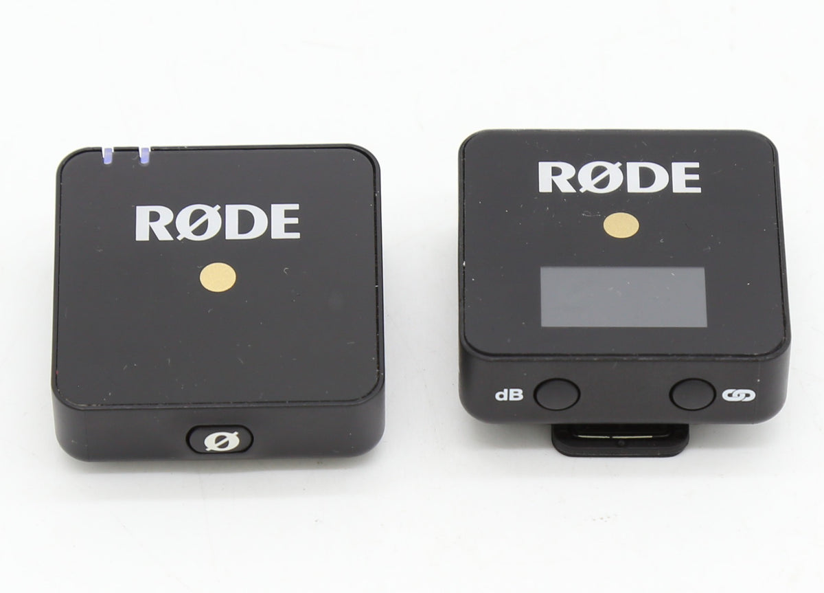 Used Rode Wireless Go Black with Case and accessories. SN: FL0060557
