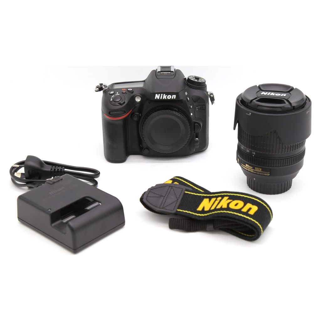 Used Nikon D7100 w.18-105mm DX AF-S f3.5-5.6 G ED Zoom S/N - 6197539 / 38658099