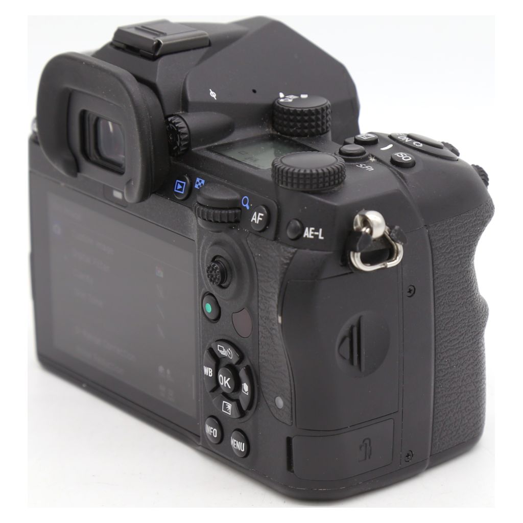 Used Pentax K-3 III Body only. S/N: 8097901302328